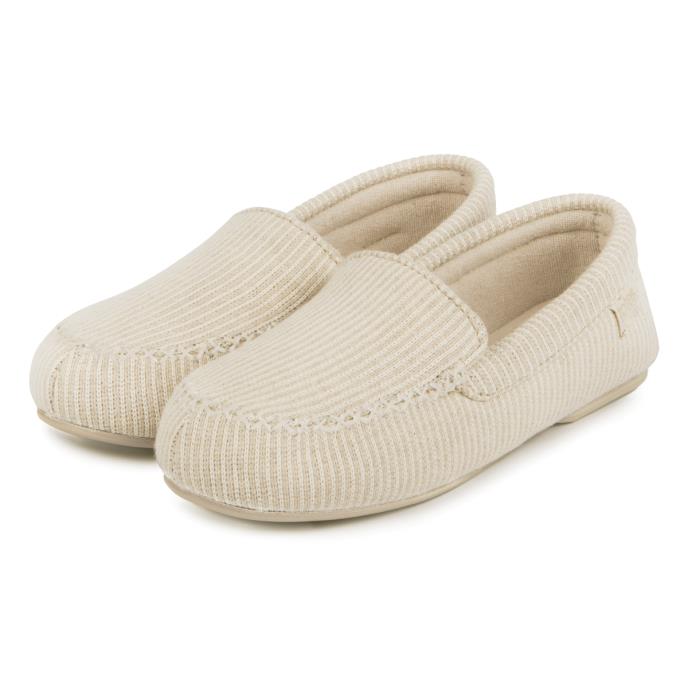 Isotoner Ladies Textured Moccasin Slipper Beige Extra Image 1